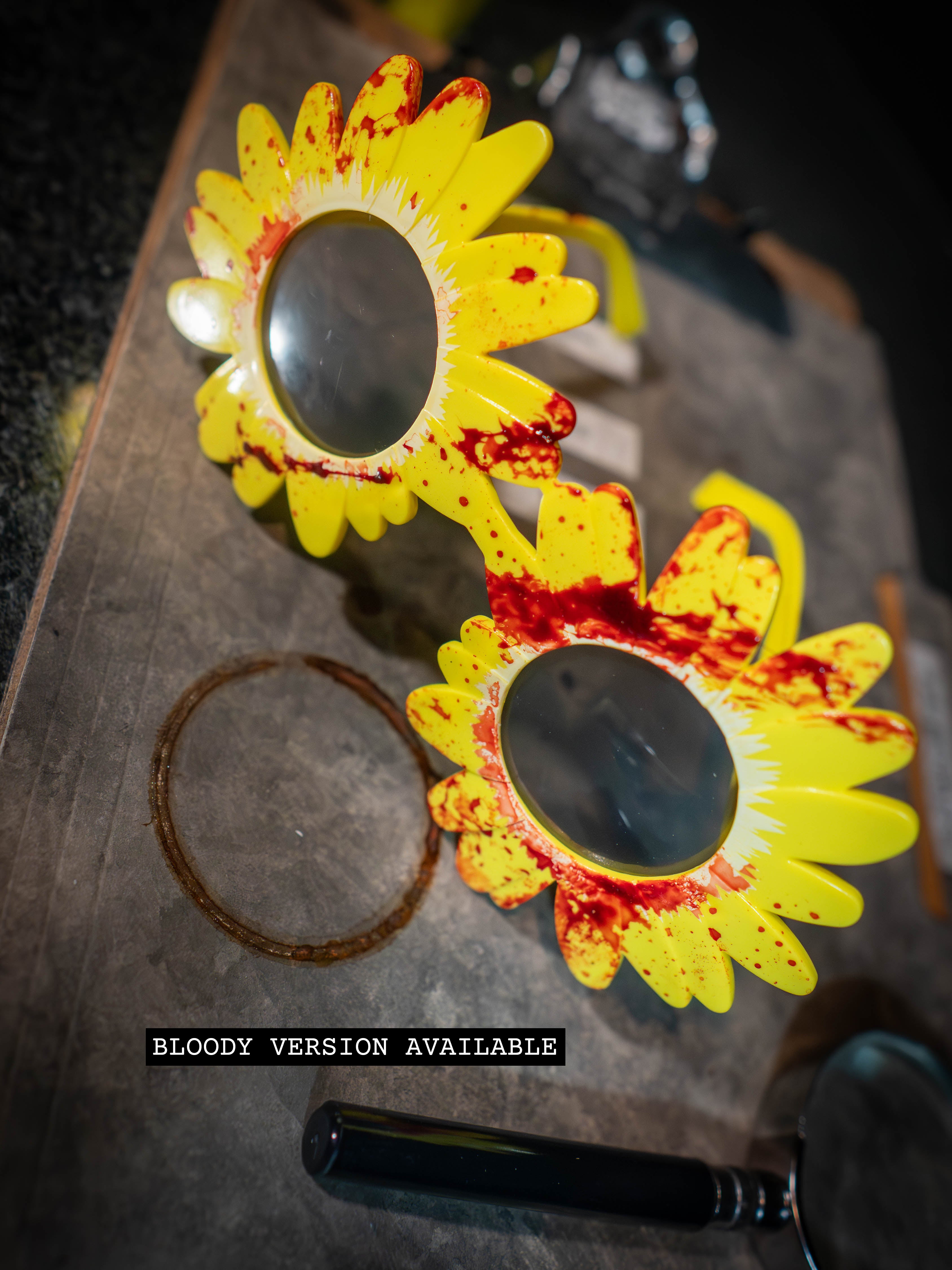 Killer Clown Finger Sunglasses  – Inspired by Terrifier 2